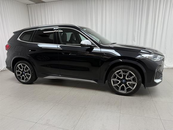 2024 BMW iX1 RV-SUV