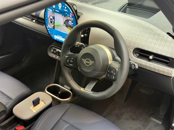 2025 MINI Hatch Hatchback