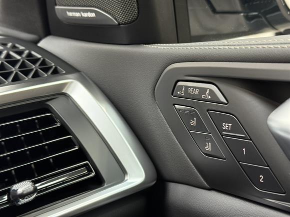 2025 BMW X7 RV-SUV