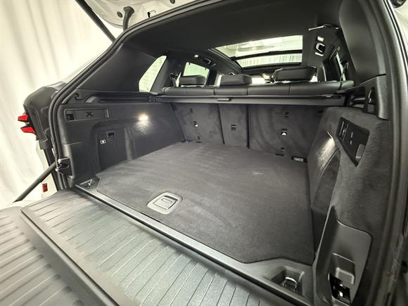 2025 BMW X5 RV-SUV