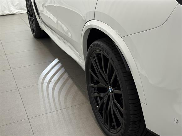 2025 BMW X5 RV-SUV
