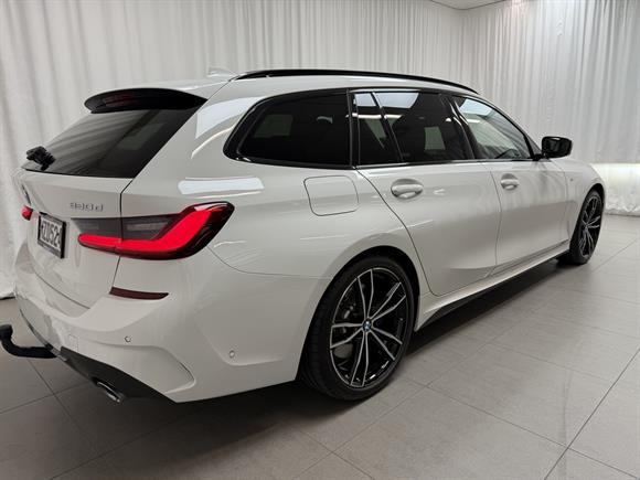 2020 BMW 330d Station Wagon