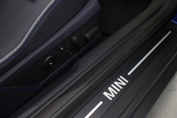 2024 MINI Hatch Hatchback