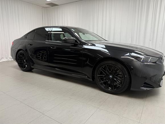 2025 BMW M5 Sedan