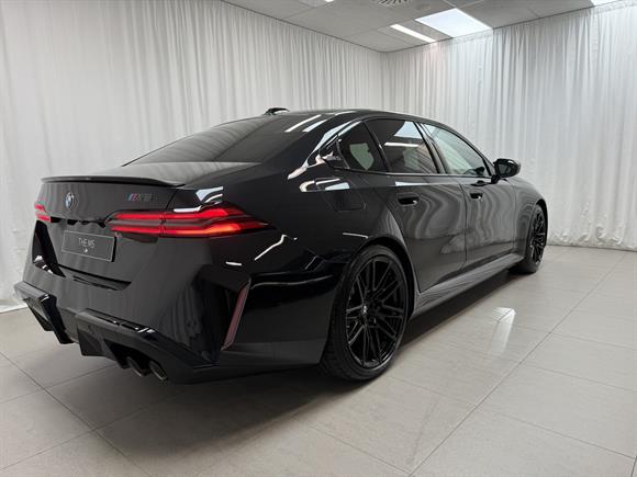 2025 BMW M5 Sedan