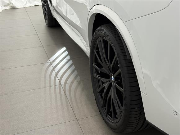 2025 BMW X5 RV-SUV
