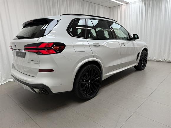 2025 BMW X5 RV-SUV