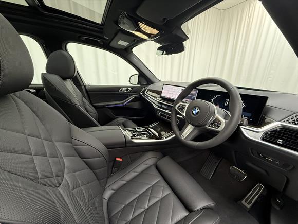 2025 BMW X5 RV-SUV