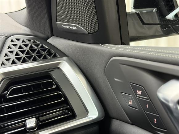 2025 BMW X5 RV-SUV