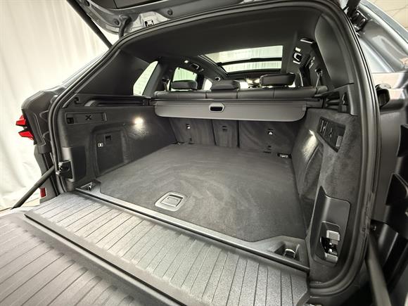 2025 BMW X5 RV-SUV
