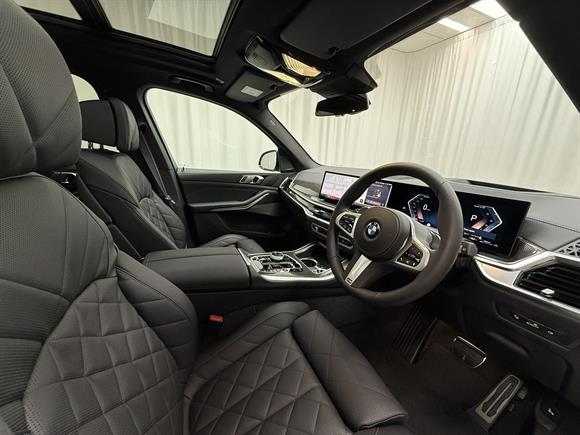 2025 BMW X5 RV-SUV