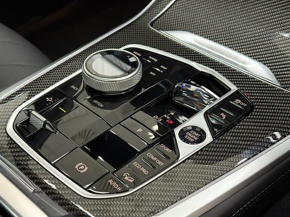 2025 BMW X5 RV-SUV