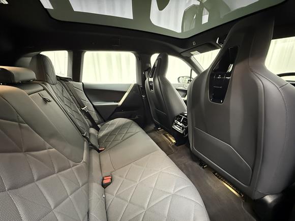 2025 BMW iX RV-SUV