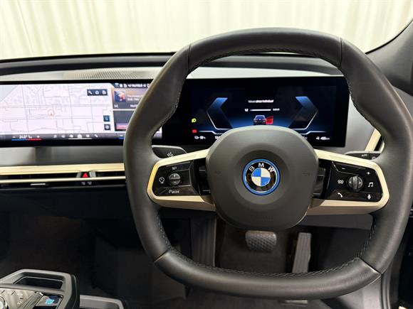 2025 BMW iX RV-SUV