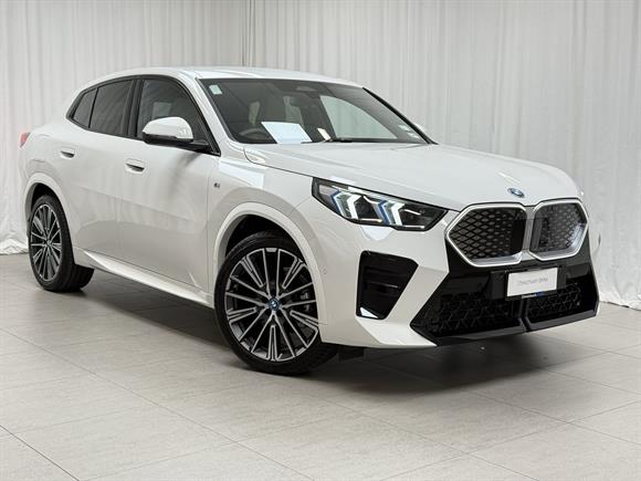 BMW iX2 RV-SUV 2025