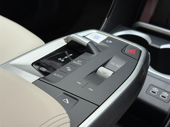 2025 BMW iX2 RV-SUV