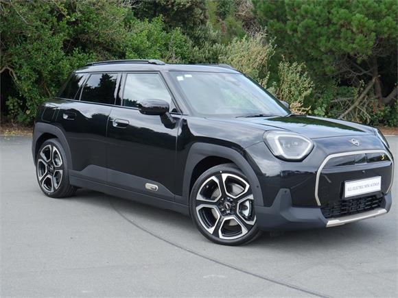 MINI Aceman SE 54Kwh EV Favoured 2025