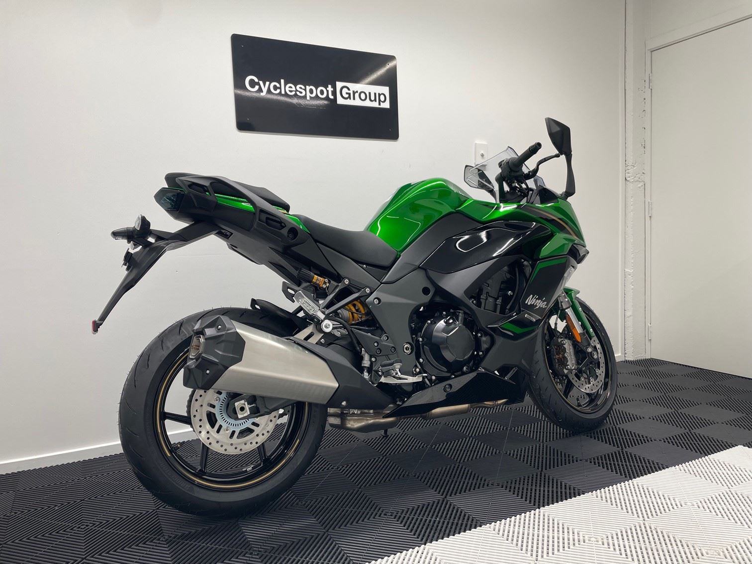 Kawasaki ZX1100 Ninja SX SE 2025 - The best site for Motorbikes