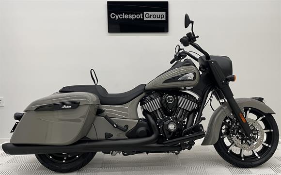 Indian Springfield DARK HORSE 2023