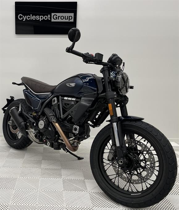 New Ducati Scrambler NEW NIGHTSHIFT