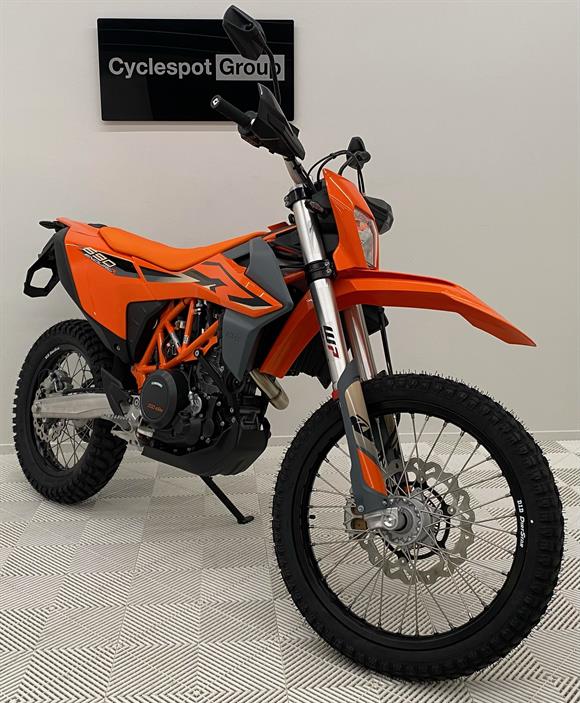 New KTM 690 Enduro R - SAVE $2,300 !!!