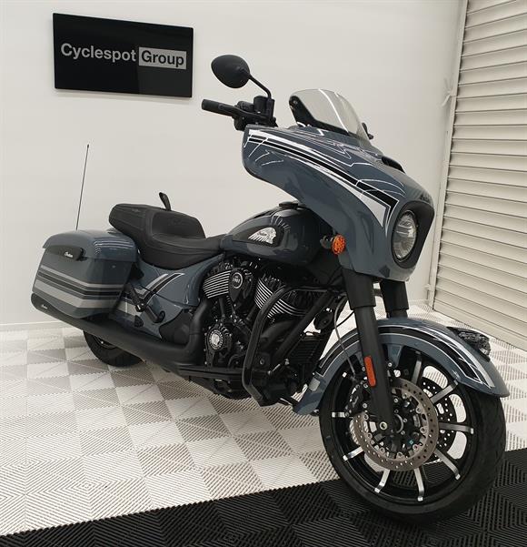 New Indian Chieftain CHIEFTAIN DARK HORSE - NEW MODEL-