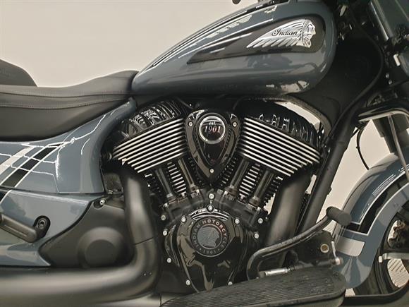 New Indian Chieftain CHIEFTAIN DARK HORSE - NEW MODEL-