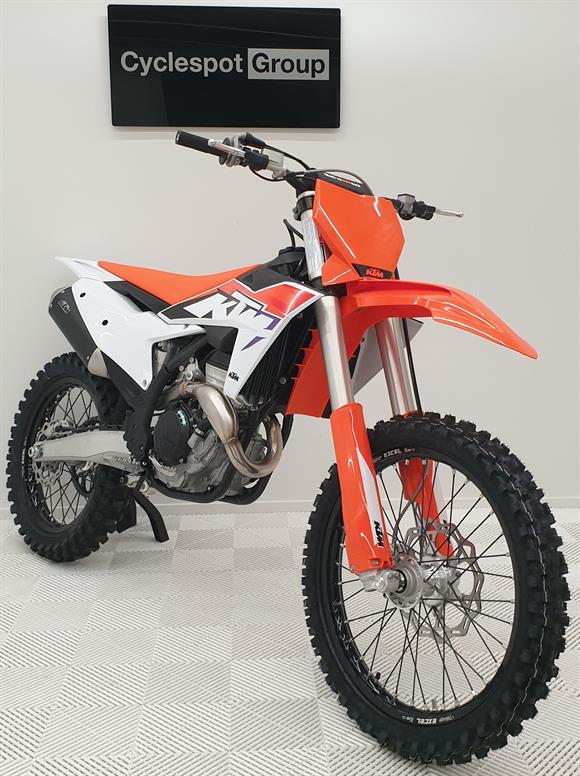 New KTM 350 SXF SAVE $1,640 !!!