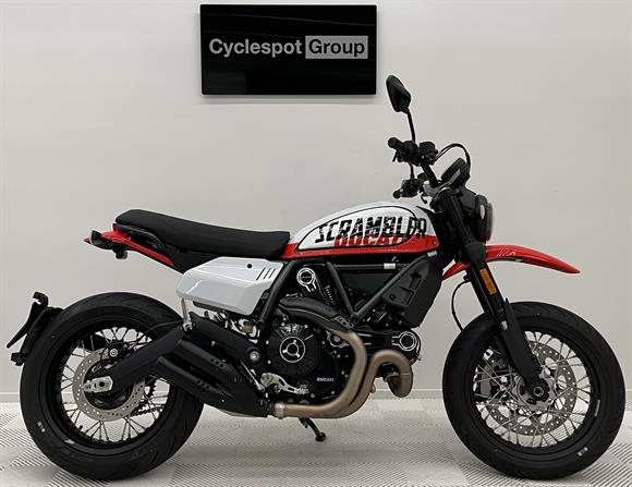 Ducati Scrambler URBAN MOTARD 2022