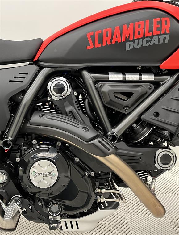 New Ducati Scrambler NEW FULL THROTTLE - IN STOCK NOW !!!