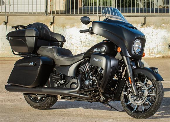 New Indian Roadmaster DARK HORSE