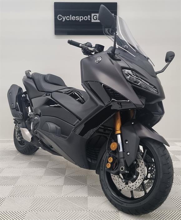 New Yamaha T Max 560