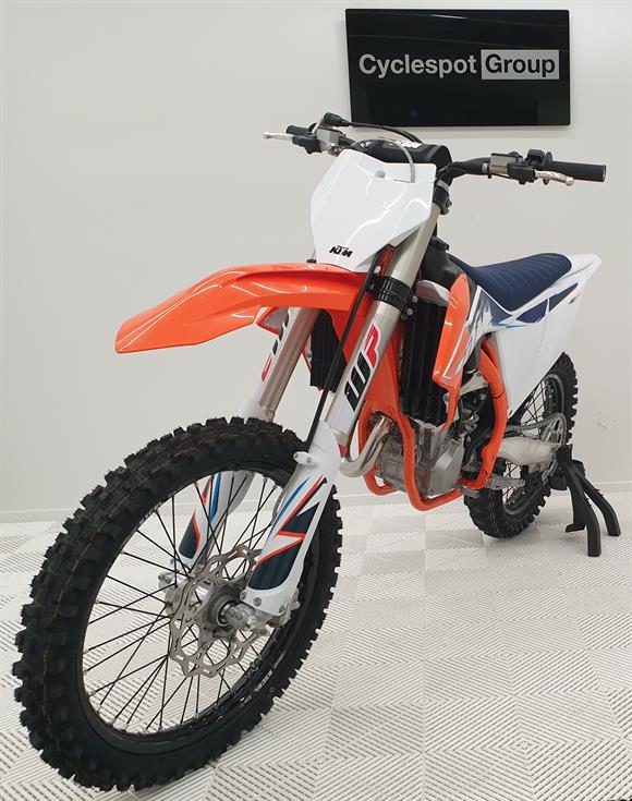 New KTM 450SX-F SAVE $2,000 !!!