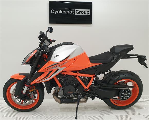 New KTM 1290R SAVE $8,700 !!!