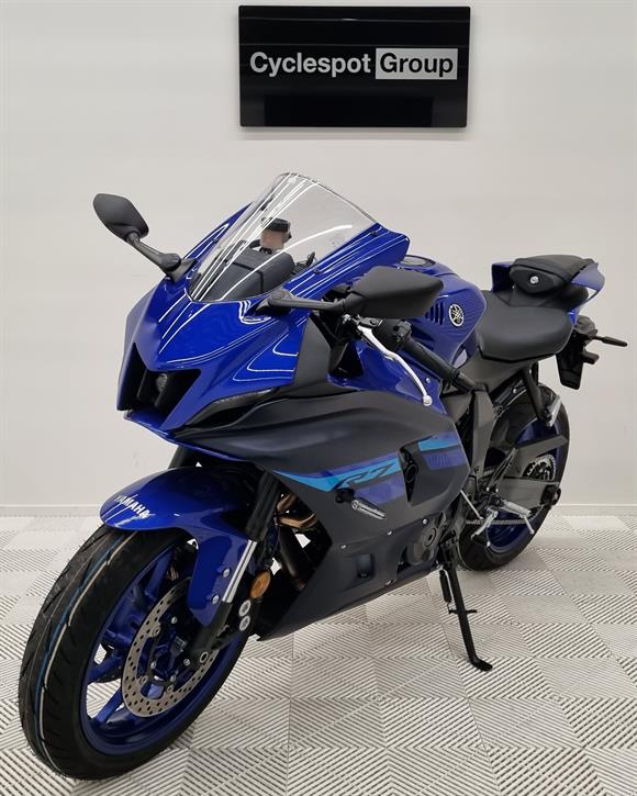 New Yamaha YZF-R7 High Output - SAVE $1,600