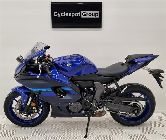 New Yamaha YZF-R7 High Output - SAVE $1,600