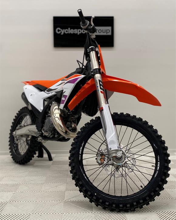 New KTM 125SX SAVE $1,700 !!!