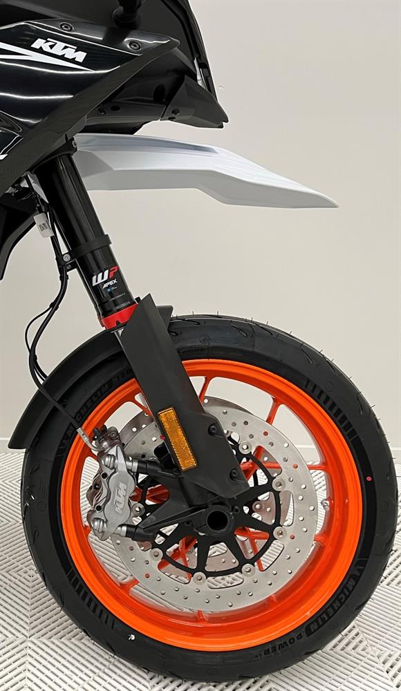 New KTM 890 SMT - SAVE $6,400 !!!