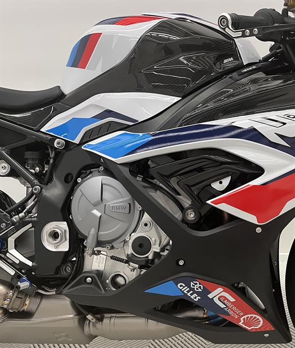 2022 BMW M1000RR Why buy a new S1000RR M, when you can own this M1000RR for less!!