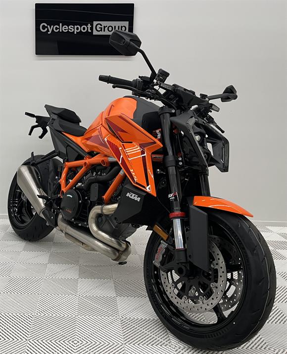 New KTM 1390 SD R - SAVE $2,700 !!!