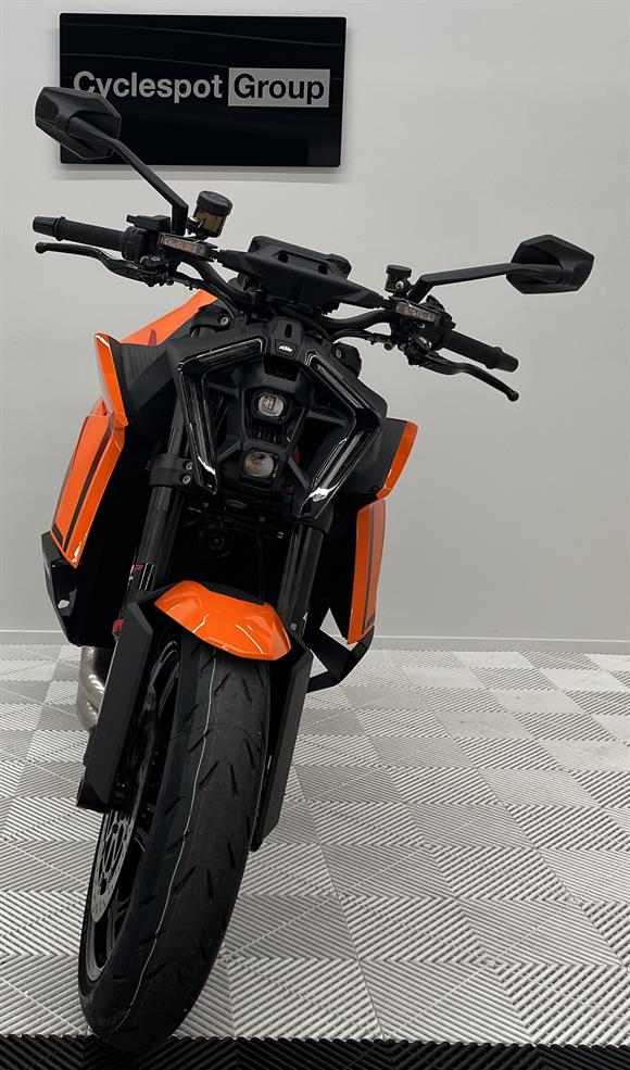 New KTM 1390 SD R - SAVE $2,700 !!!