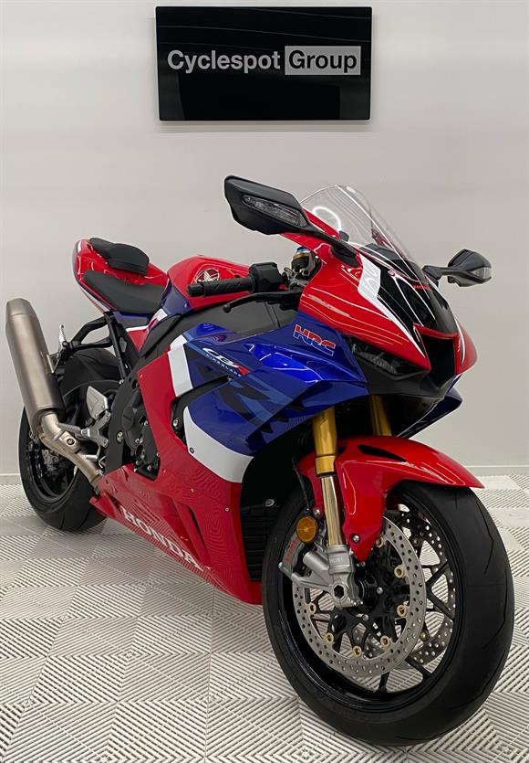 2021 Honda CBR1000RR-R FIREBLADE