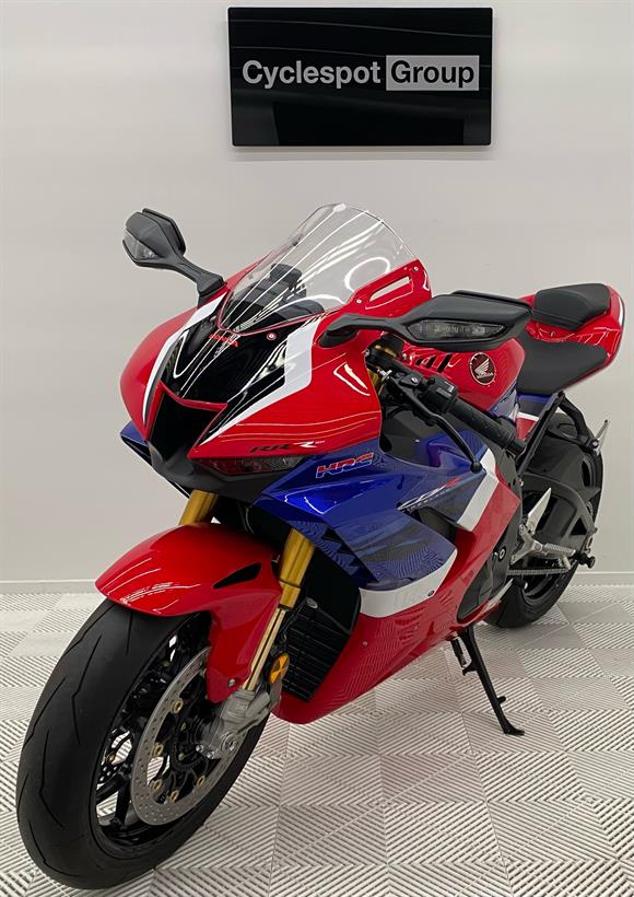 2021 Honda CBR1000RR-R FIREBLADE