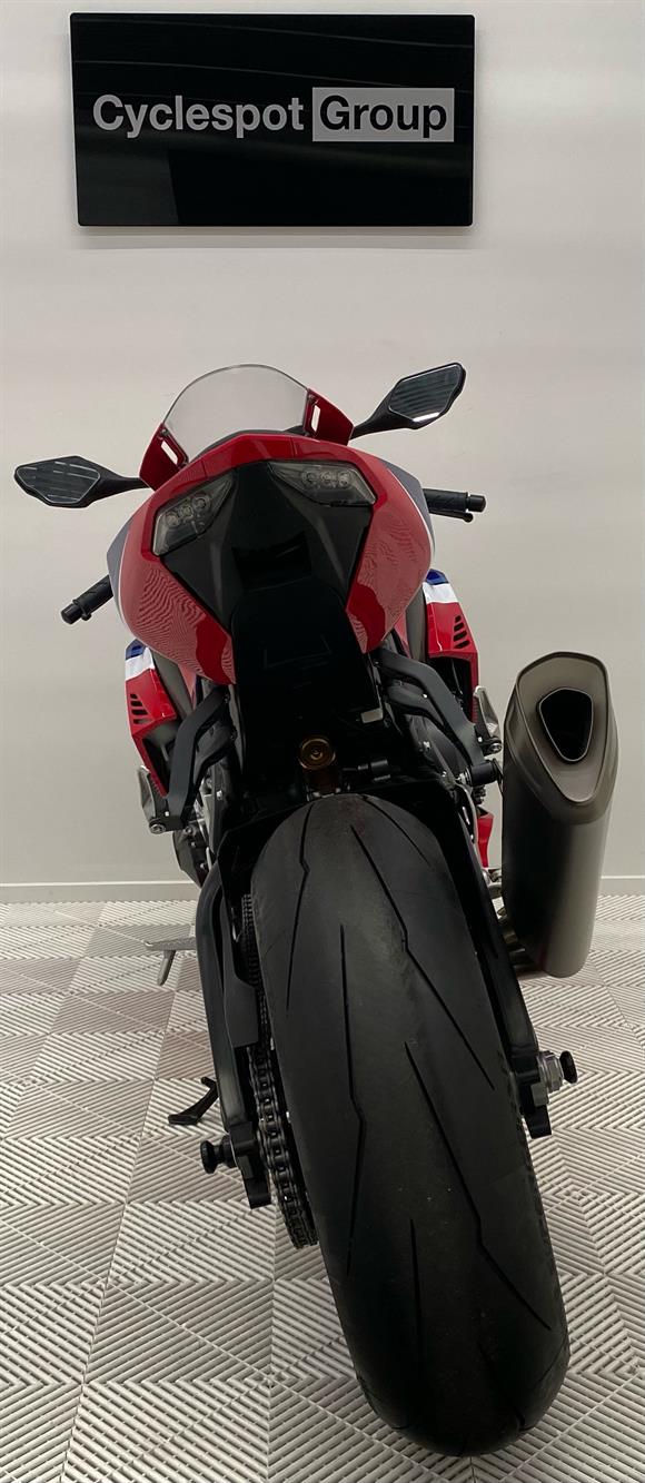 2021 Honda CBR1000RR-R FIREBLADE