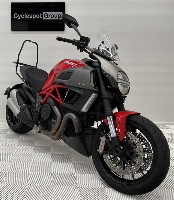 2012 Ducati Diavel 1200