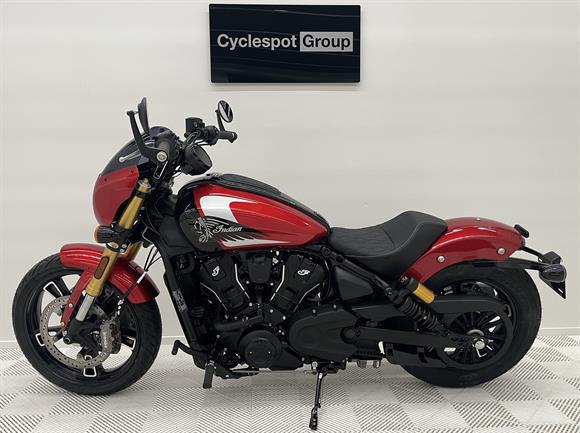 New Indian Scout 101 - Limited + Tech