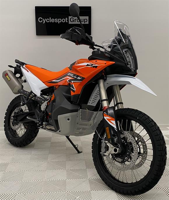 New KTM 890 Adventure R Rally - SAVE $4,000 !!!