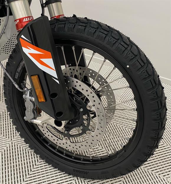 New KTM 890 Adventure R Rally - SAVE $4,000 !!!