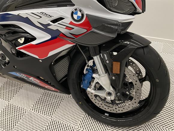 2022 BMW M1000RR