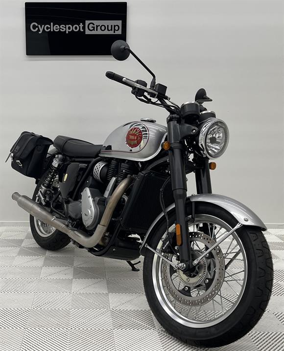 New BSA Goldstar IN STOCK NOW !!! - SILVER DAWN